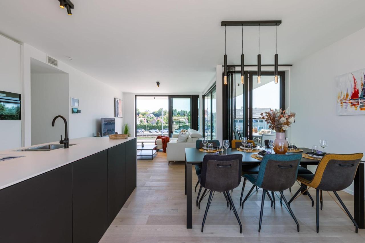 New, Luxurious And Modern Apartment With Private Parking Koksijde Exteriör bild